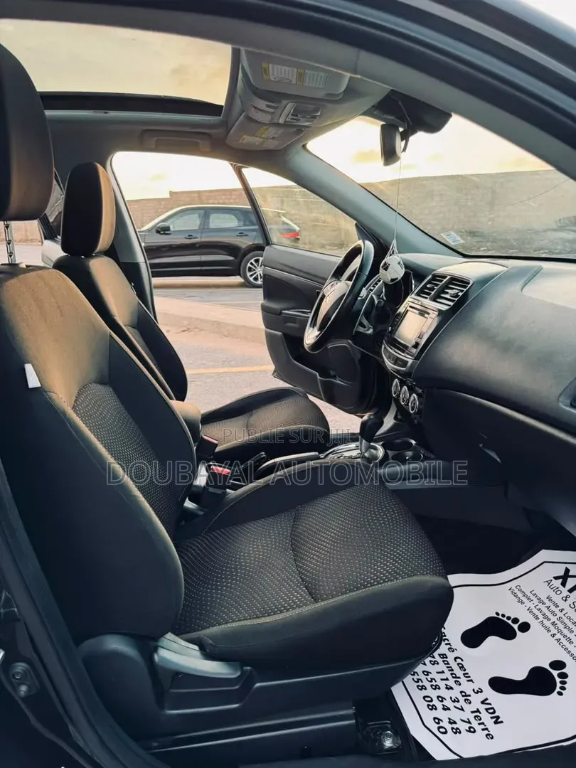 Mitsubishi RVR 2016 Noir Mat