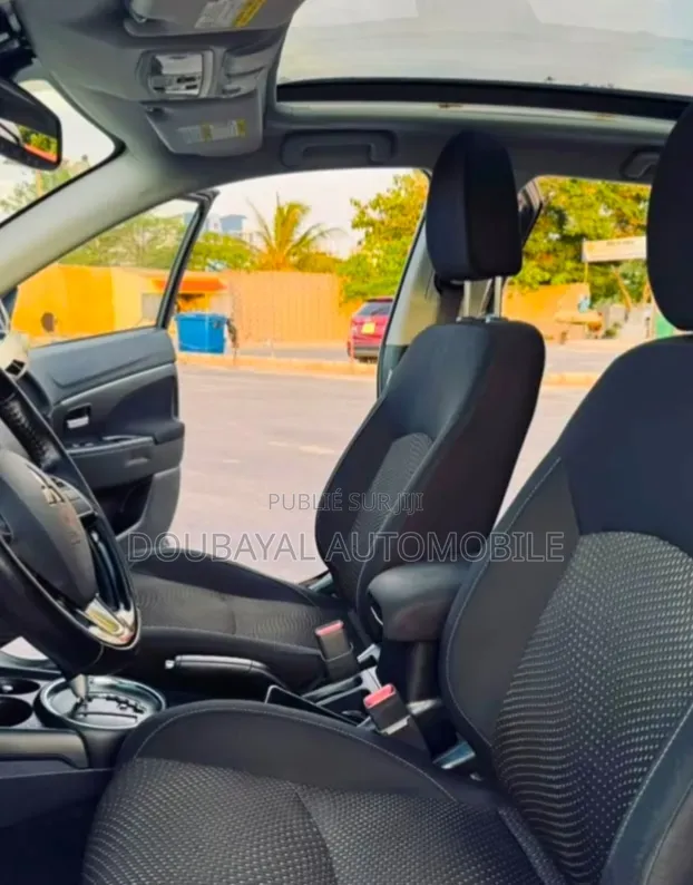Mitsubishi RVR 2016 Noir Mat