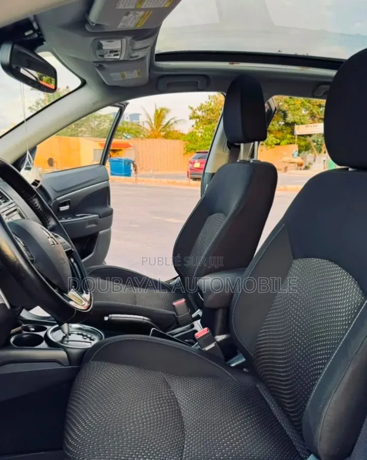 Mitsubishi RVR 2016 Noir Mat