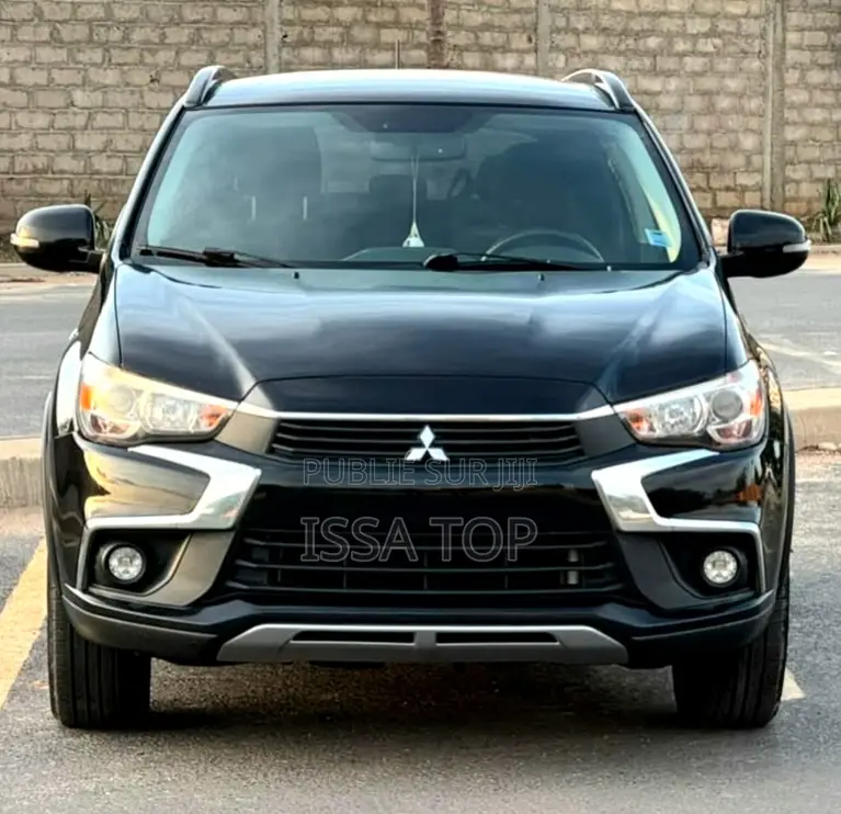 Mitsubishi RVR 2016 Noir