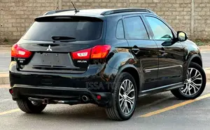 Mitsubishi RVR 2016 Noir