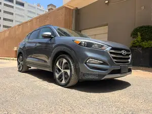 Hyundai Tucson 2017 Gris