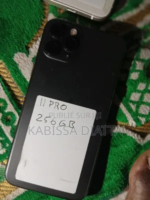 Apple iPhone 11 Pro 256 GB Noir