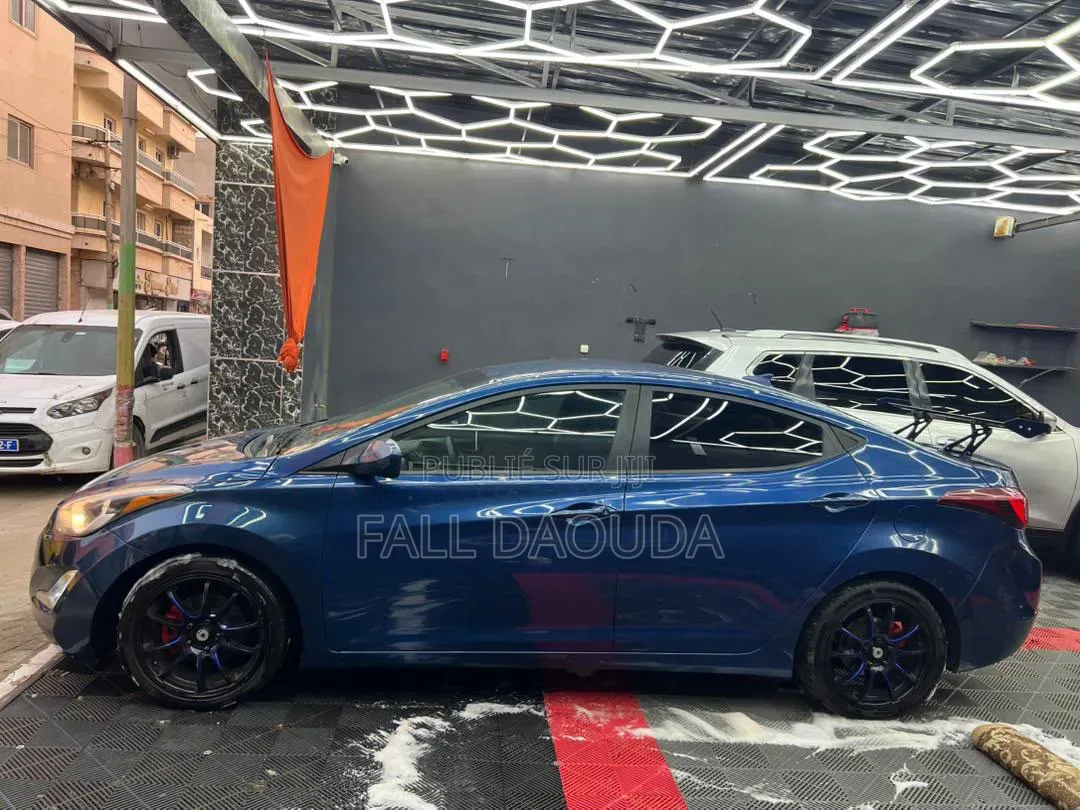 Hyundai Elantra 2016 Bleu