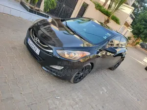 Hyundai Elantra 2013 Noir
