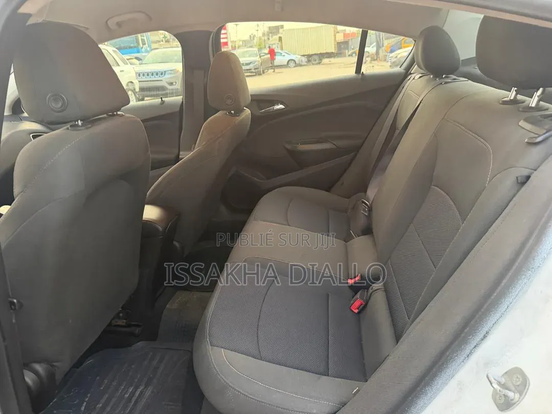Chevrolet Cruze LS 4dr Sedan (1.5L 4cyl 6A) 2016 Blanc