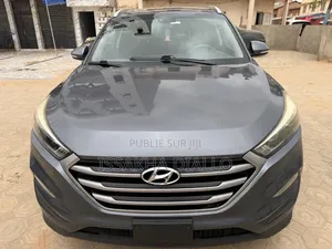 Hyundai Tucson 2017 Gris