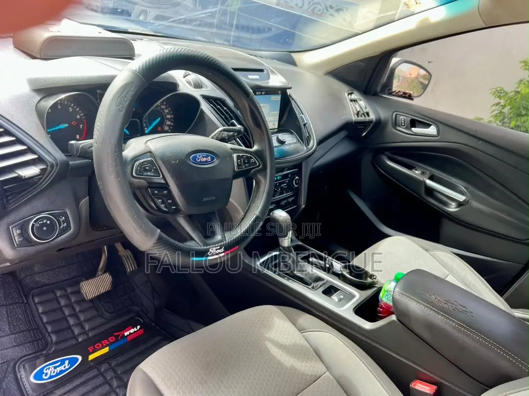 Ford Escape 2017 Blanc