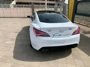 Hyundai Genesis 2015 Blanc