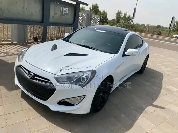 Hyundai Genesis 2015 Blanc