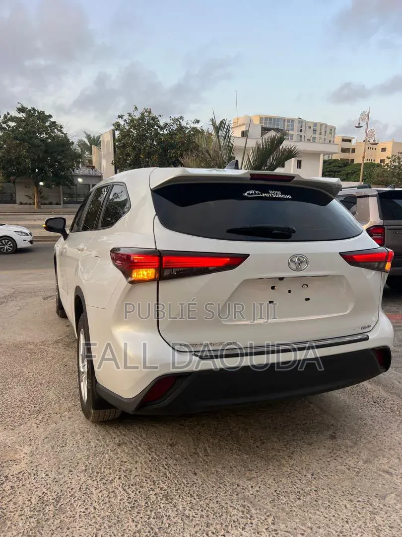 Toyota Highlander 2023 Blanc