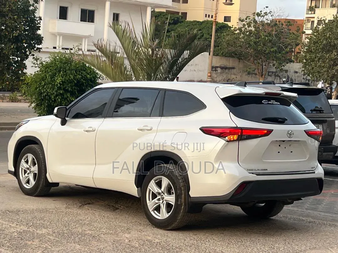 Toyota Highlander 2023 Blanc