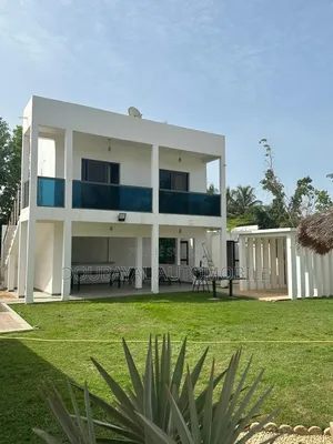 Meublé 7chbre Villa dans Saly, Thiès Sud à Vendre