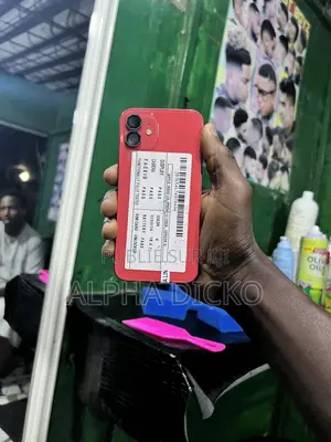 Nouveau Apple iPhone 12 128 GB Rouge
