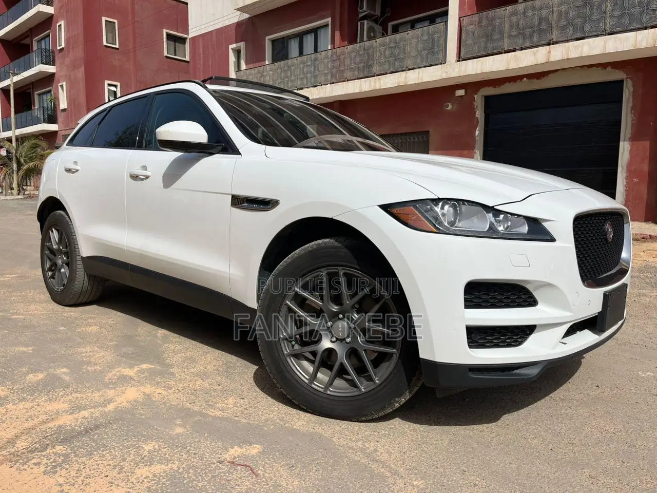 Jaguar F-Pace 2017 Blanc