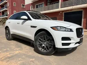 Jaguar F-Pace 2017 Blanc