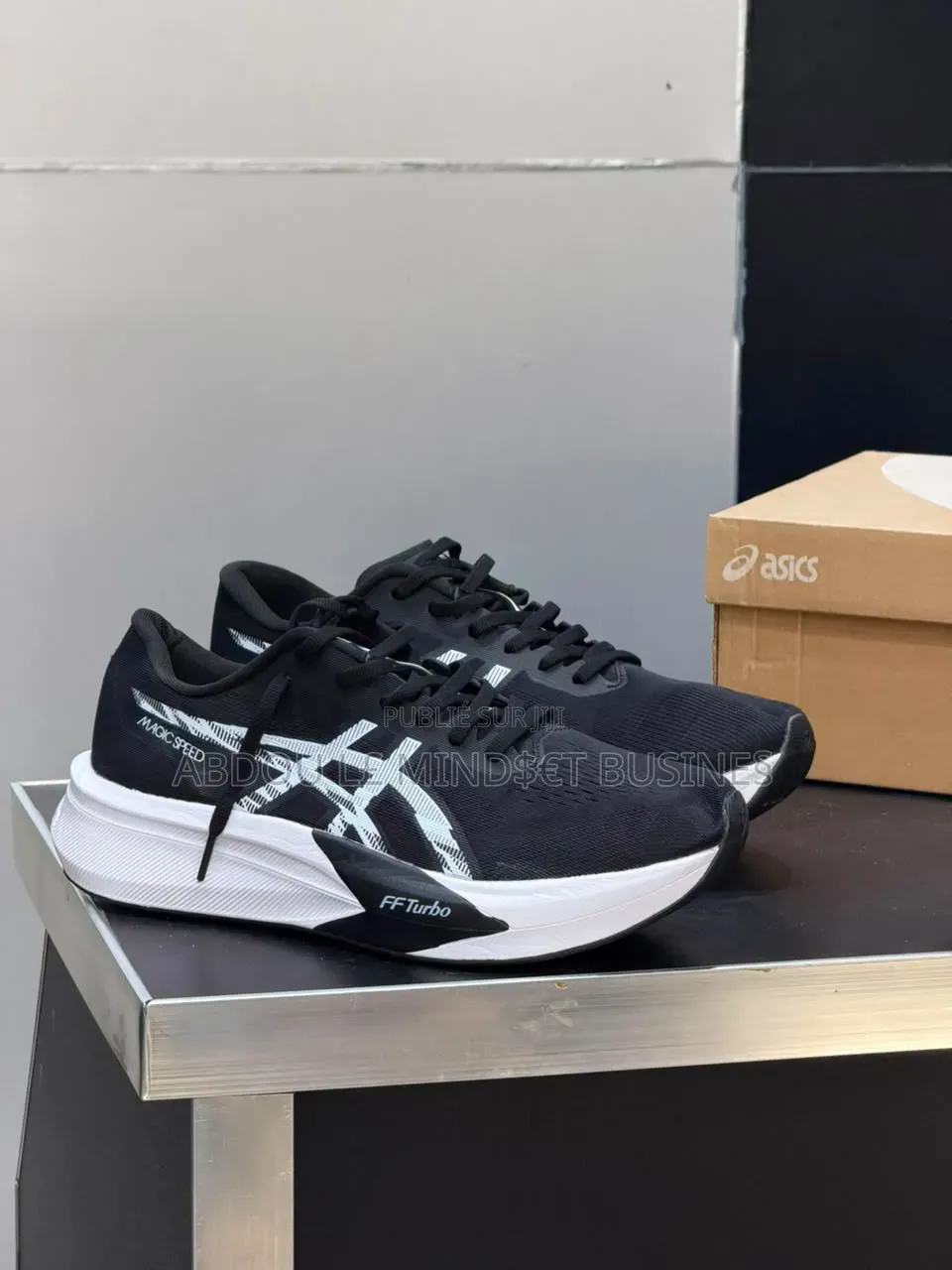 Asics Magic Speed Black Disponible