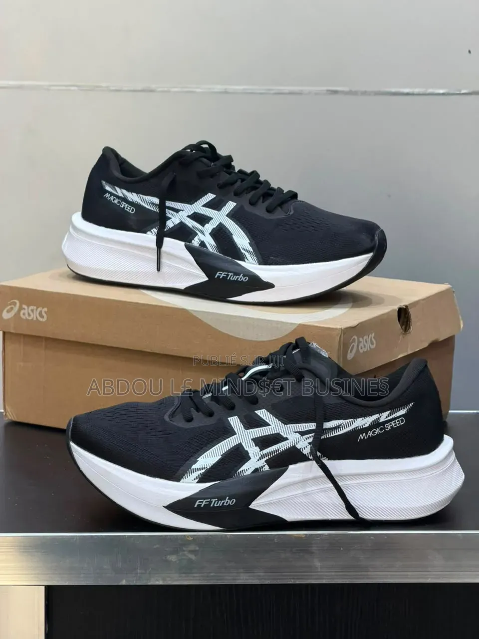 Asics Magic Speed Black Disponible