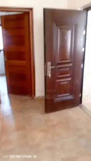 3chbre Appartement dans Ngor à Louer
