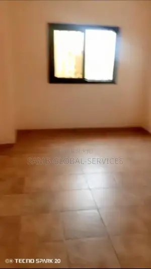 3chbre Appartement dans Ngor à Louer