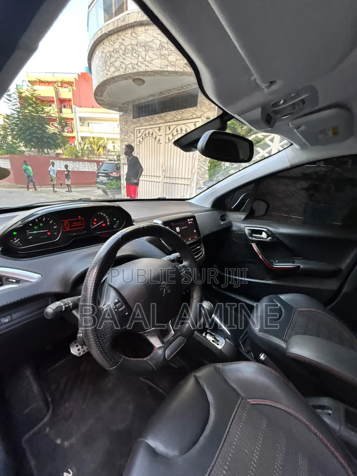 Peugeot 208 2017 Gris
