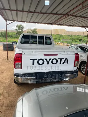Toyota Hilux 2020 Blanc