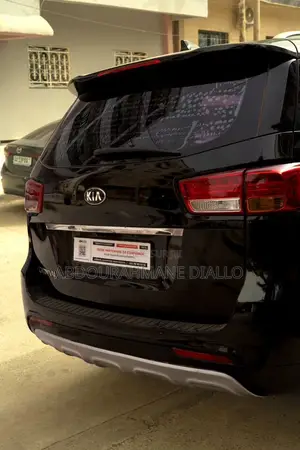 Kia Carnival 2015 Noir