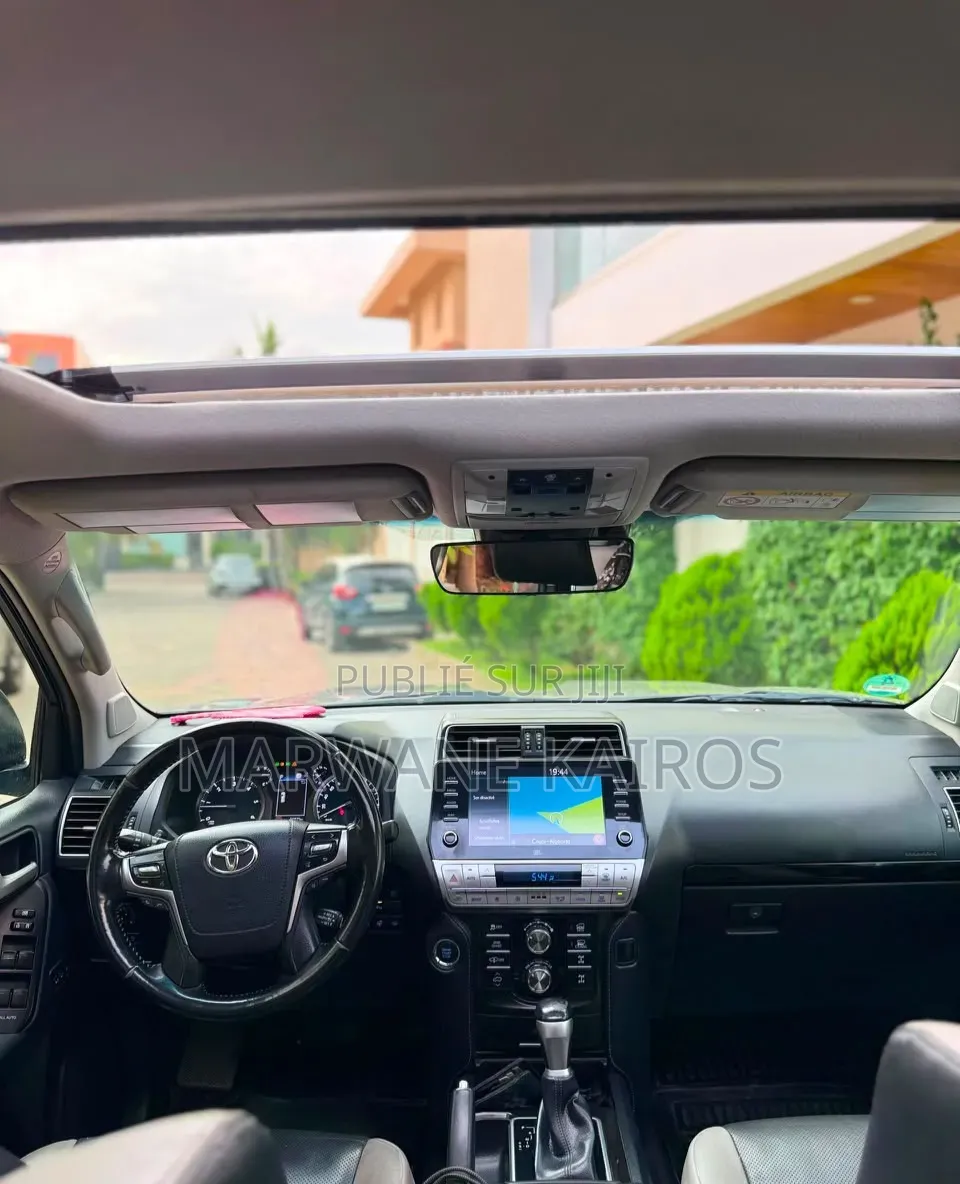 Toyota Land Cruiser Prado 2023 Beige