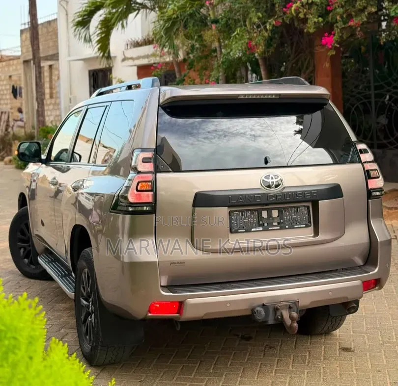 Toyota Land Cruiser Prado 2023 Beige
