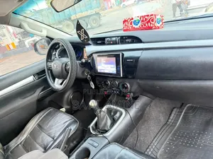 Toyota Hilux 2017 Gris