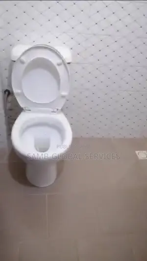 1chbre Chambre et salon dans Ouakam à Louer