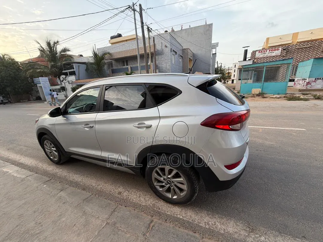 Hyundai Tucson 2017 Gris