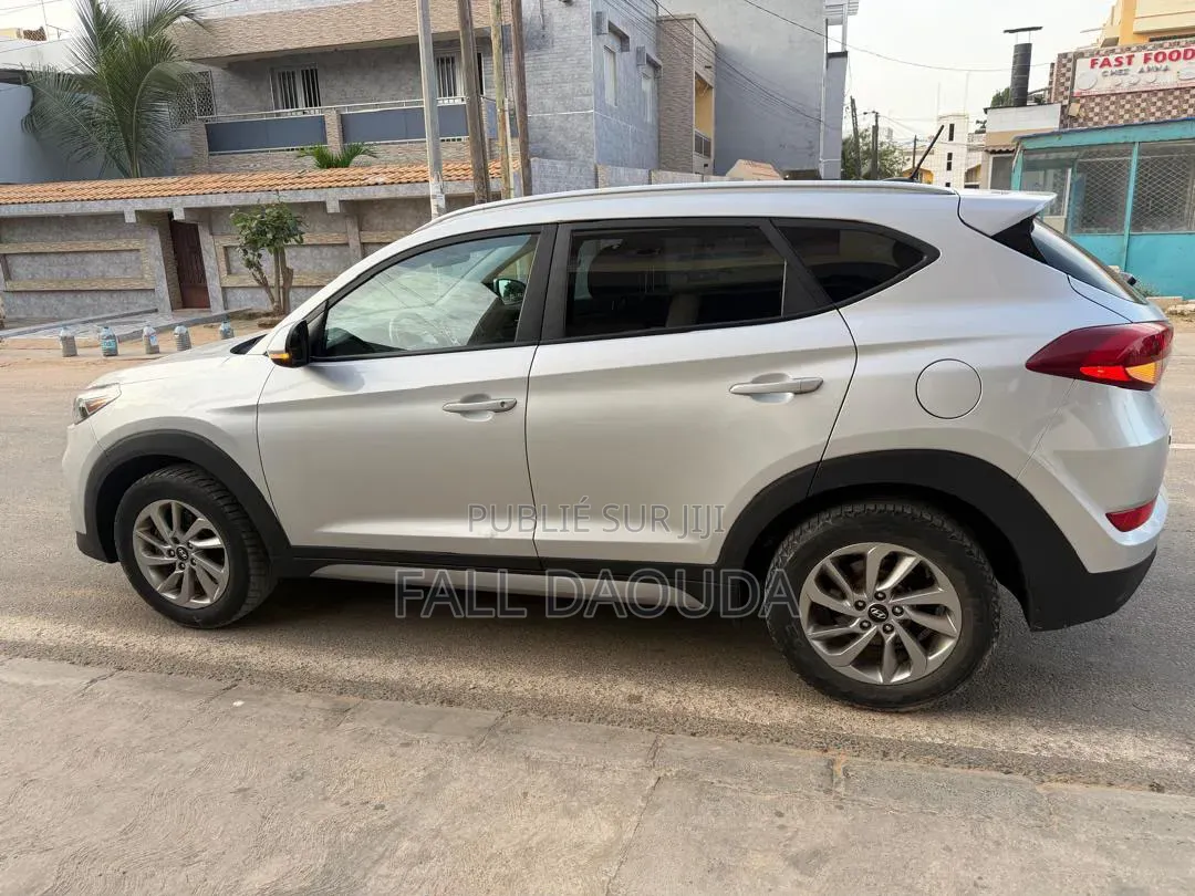Hyundai Tucson 2017 Gris