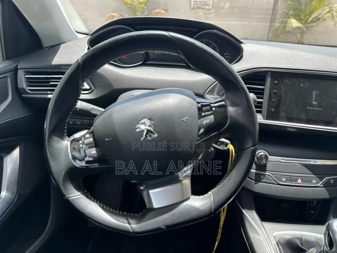 Peugeot 308 2016 Gris