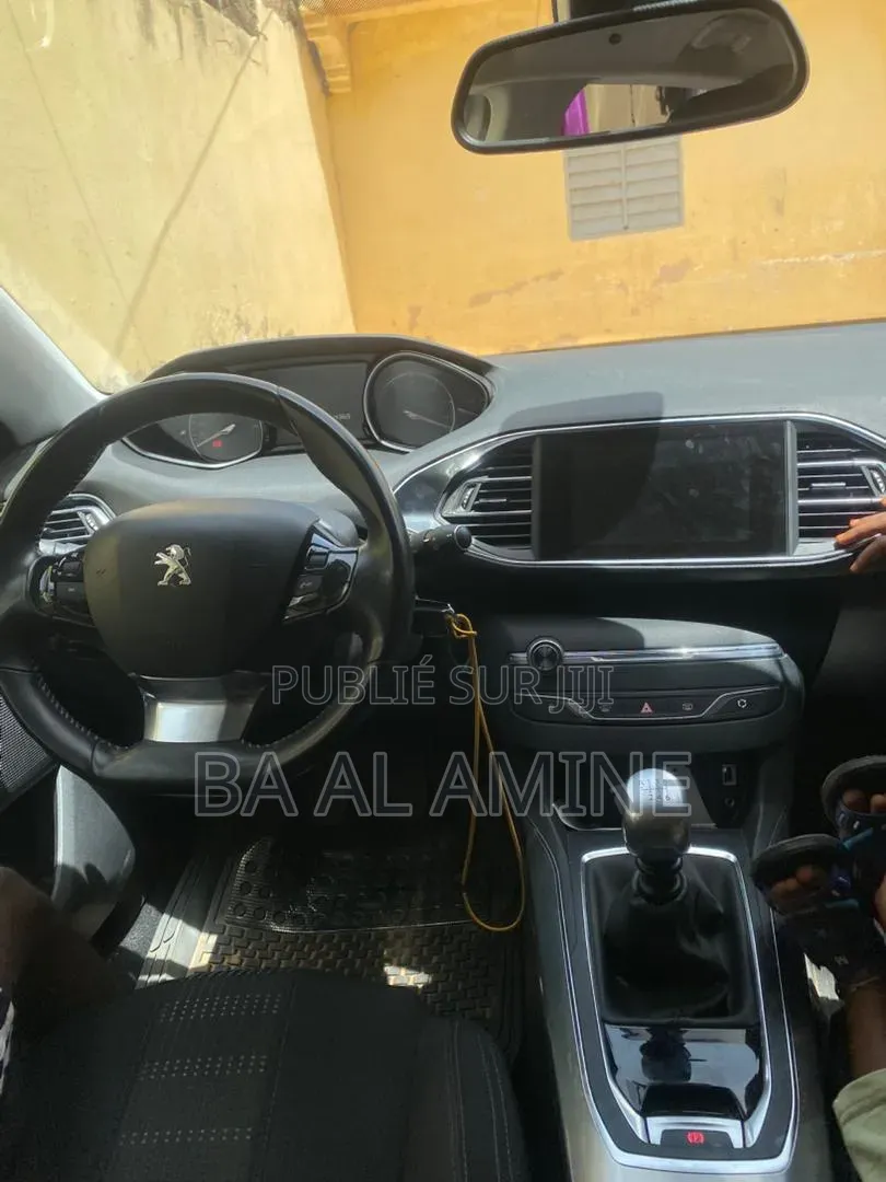 Peugeot 308 2016 Gris