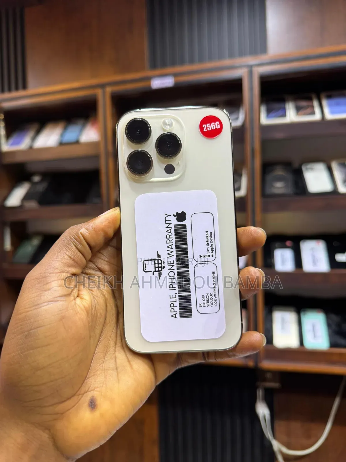 Nouveau Apple iPhone 14 Pro 256 GB Doré