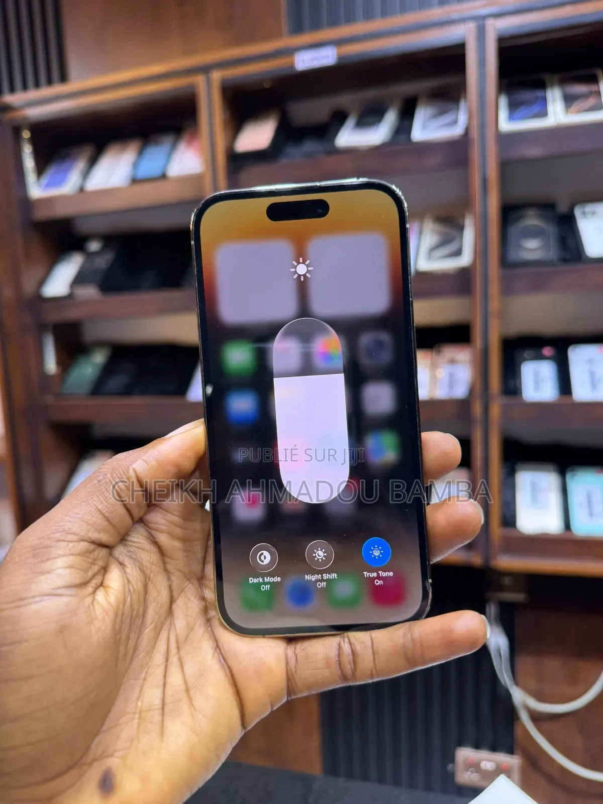Nouveau Apple iPhone 14 Pro 256 GB Doré