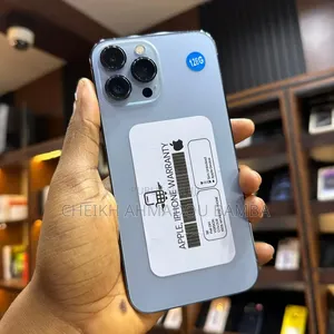 Nouveau Apple iPhone 13 Pro 128 GB Bleu