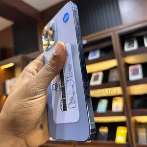 Nouveau Apple iPhone 13 Pro 128 GB Bleu