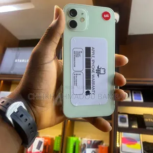 Nouveau Apple iPhone 12 64 GB Vert