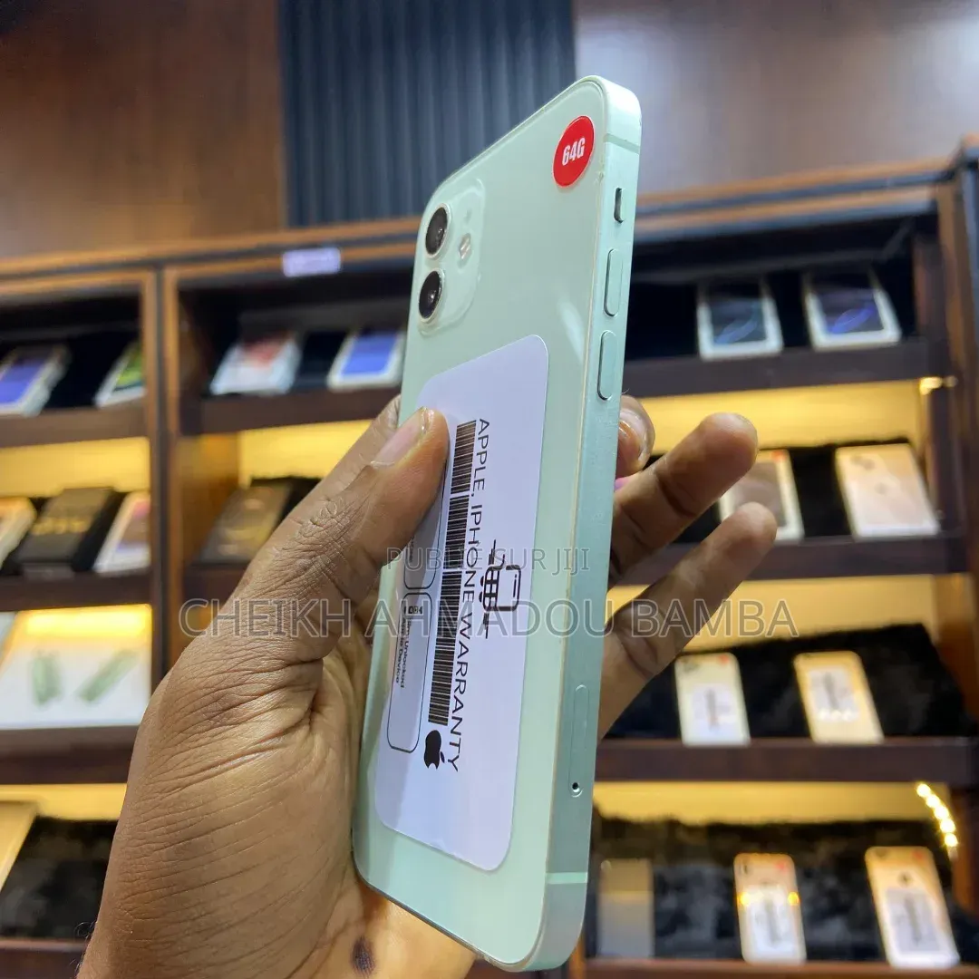 Nouveau Apple iPhone 12 64 GB Autre
