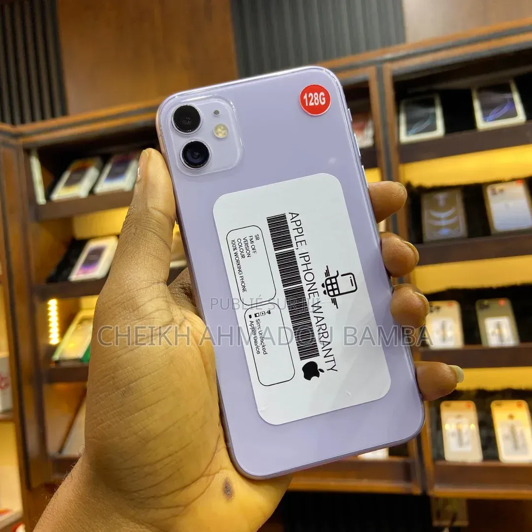 Nouveau Apple iPhone 11 128 GB Violet