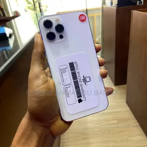 Nouveau Apple iPhone 12 Pro Max 128 GB Blanc