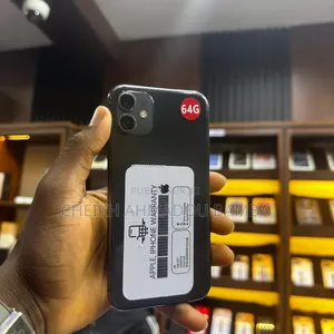 Nouveau Apple iPhone 11 64 GB Noir