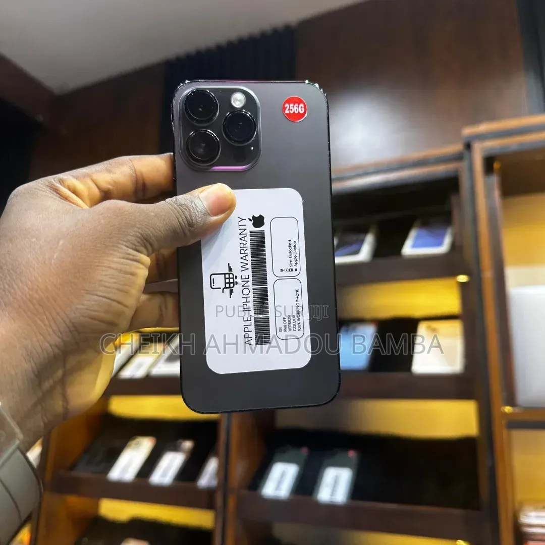 Nouveau Apple iPhone 14 Pro Max 128 GB Noir