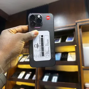 Nouveau Apple iPhone 14 Pro Max 128 GB Noir
