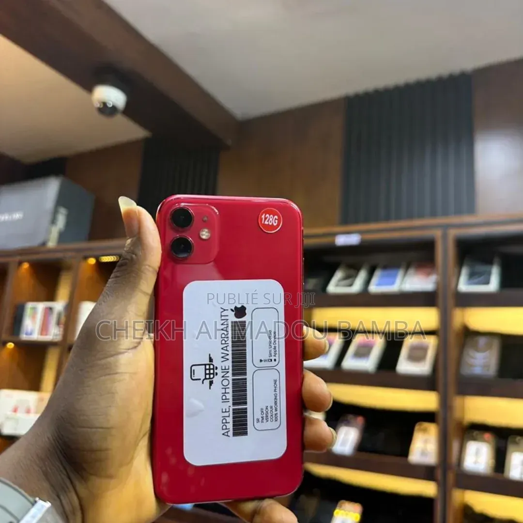 Nouveau Apple iPhone 11 128 GB Rouge