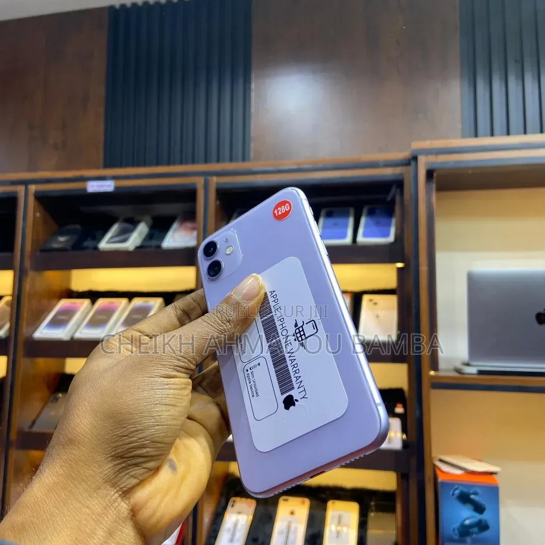 Nouveau Apple iPhone 11 128 GB Violet