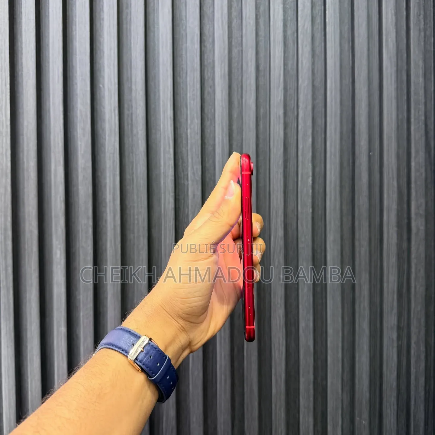 Nouveau Apple iPhone XR 128 GB Rouge