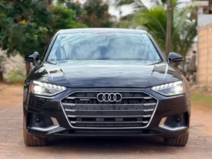 Audi A4 2024 Noir